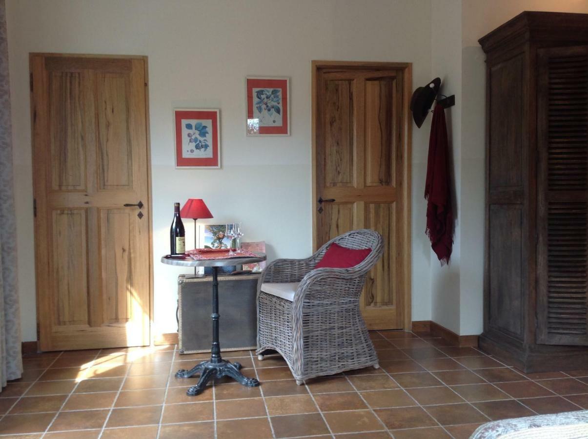 Le Mas De L'Escaillon Saint-Saturnin-d'Apt Kültér fotó